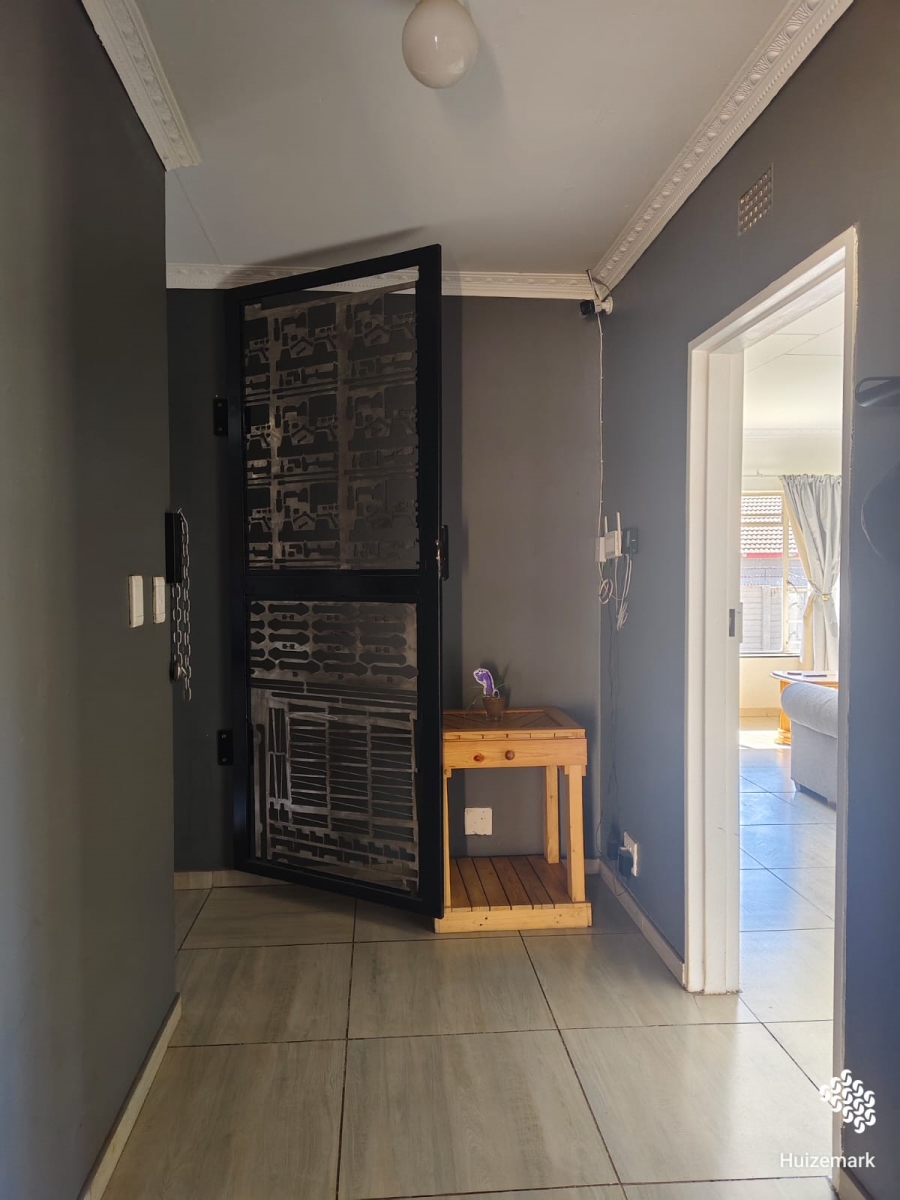 3 Bedroom Property for Sale in Vaalpark Free State